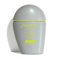 Protetor Solar com Cor Shiseido Sports Bb SPF50+ Tom Claro (30 Ml)
