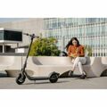 Trotineta Elétrica Segway Ninebot Kickscooter F2E Preto 400 W