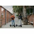 Trotineta Elétrica Segway Ninebot Kickscooter F2 Plus e Preto