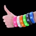 Pulseira de Silicone Blink Bandz Transparente