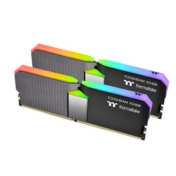 Memória Ram Thermaltake DDR4 64 GB CL18